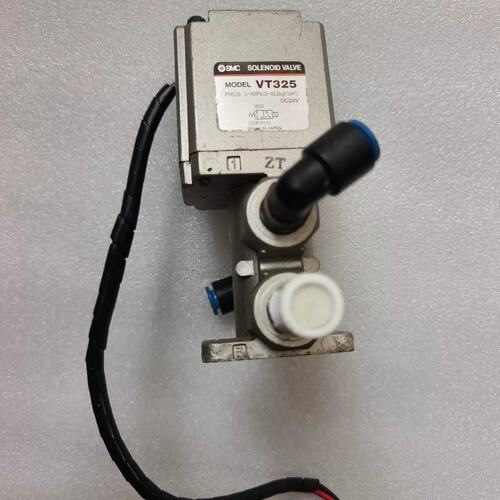 议价SMC原装VT325电磁阀，DC24V电压，工作压力0-1M维修
