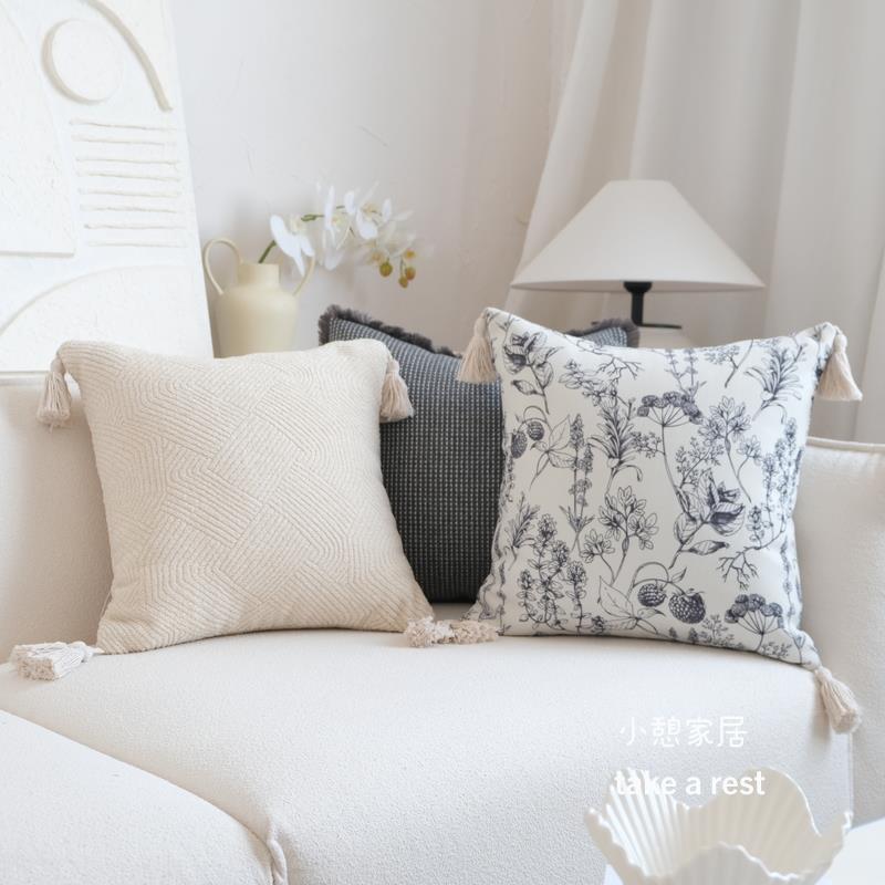 灰色花卉田园抱枕日式法式花朵抱枕客厅沙发靠垫靠枕北欧靠包复古
