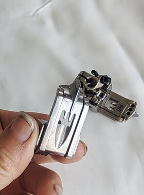 焊接固定挡边中分压脚