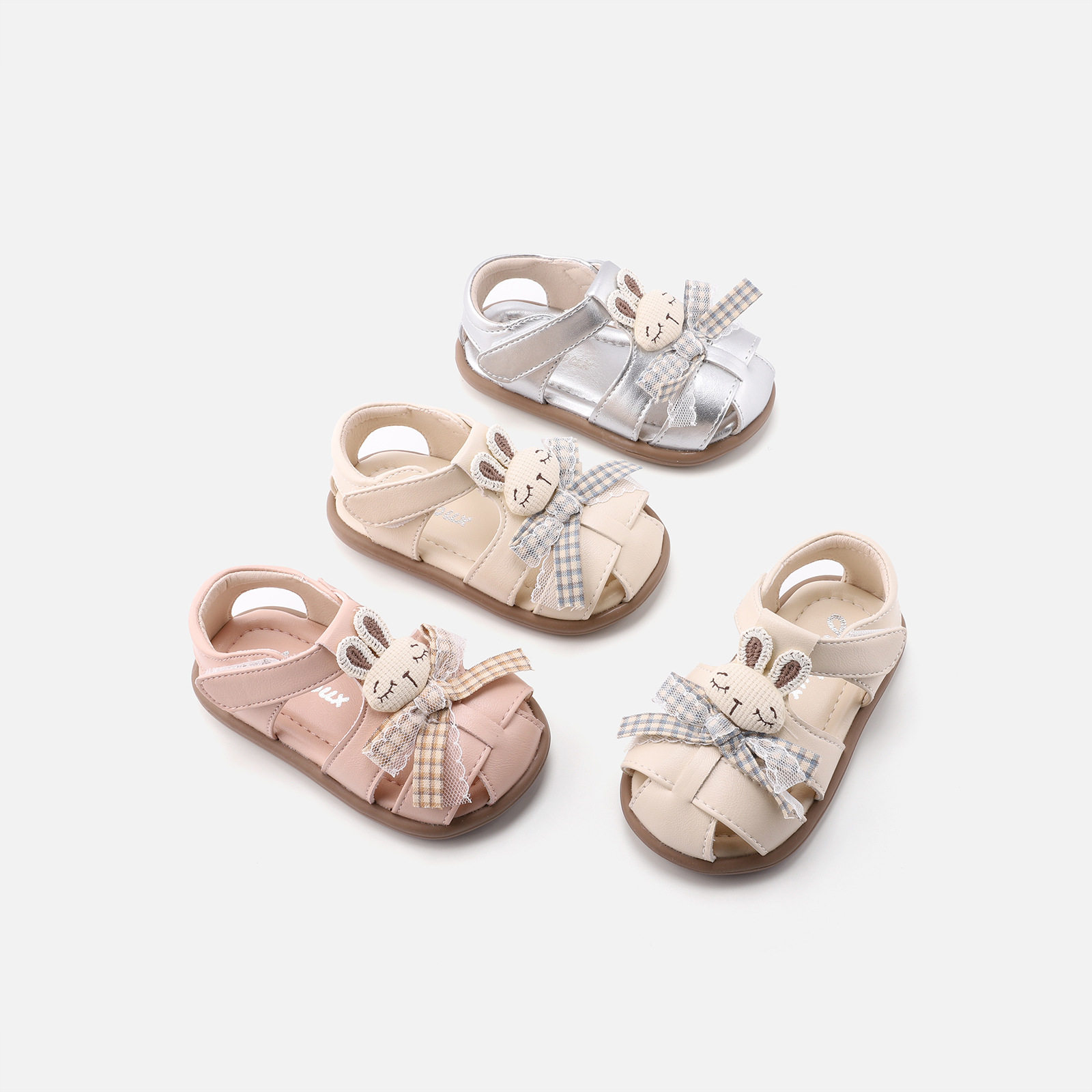 2026年夏季新款婴幼儿学步鞋女童户外防滑公主鞋小童可爱凉鞋单鞋