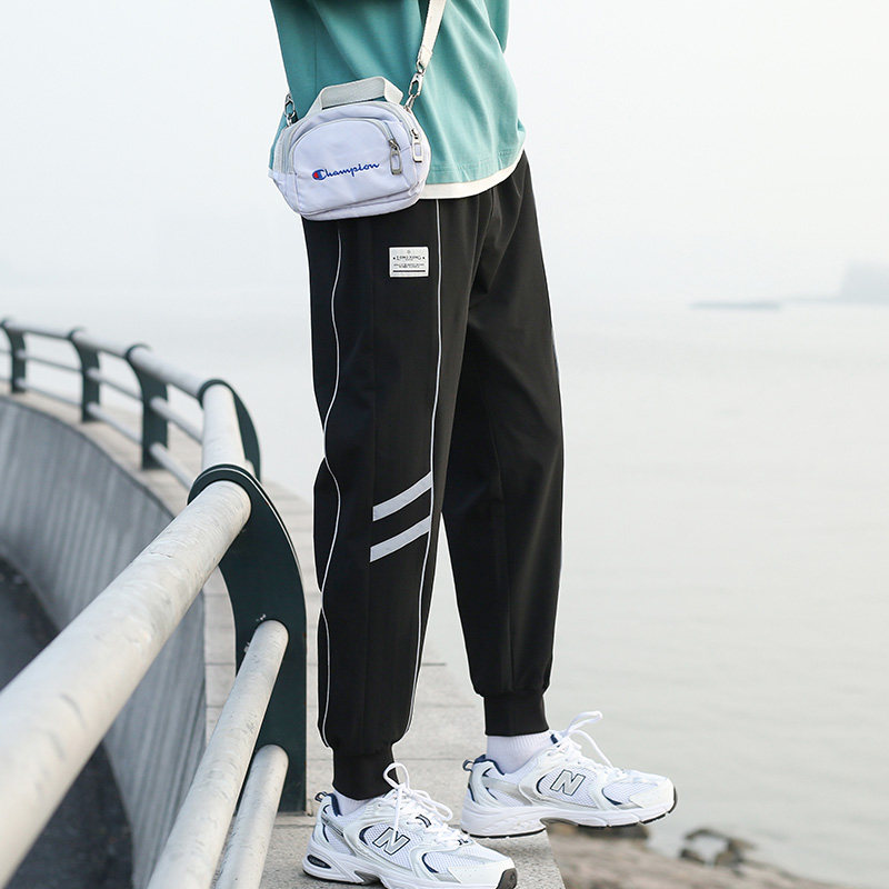 现货 6103 2021春季新款男士炫彩字母休闲运动小脚裤图片