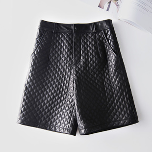 真皮短裤女绵羊皮秋冬新款高腰显瘦黑色宽松加厚格子五分裤阔腿裤