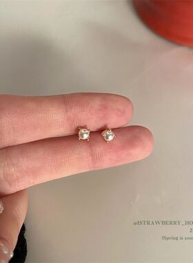 如蝶在野 叠戴王MINI珍珠简约小巧百搭韩风耳钉