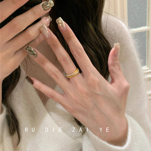 如蝶在野 中古金色拉丝闪钻戒指轻奢高级感复古vintage叠戴开口戒