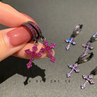 如蝶在野 辣妹专属！甜酷风玫红十字架耳圈紫色锆石暗黑哥特耳环
