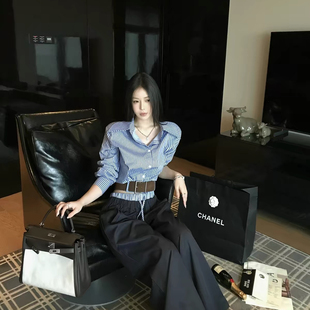 KIKI STUDIO-早秋港味复古条纹衬衫+休闲裤套装(配腰带)