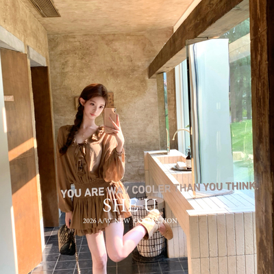 SHE U-秋上新温柔复古荷叶边慵懒宽松假两件木耳领连衣裙