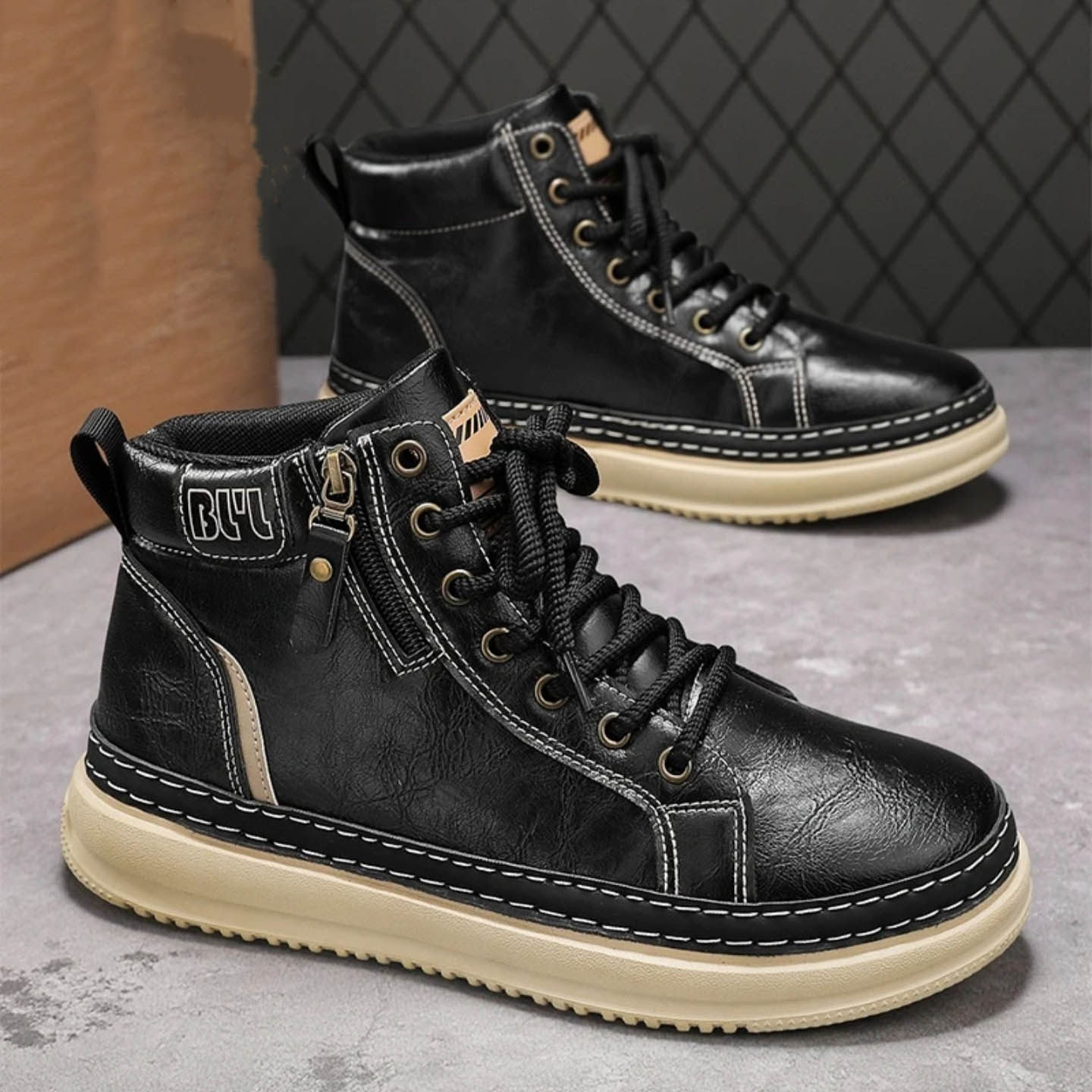 福建晋江源头工厂运动鞋男款马丁靴子2025新款英伦复古高帮休闲鞋