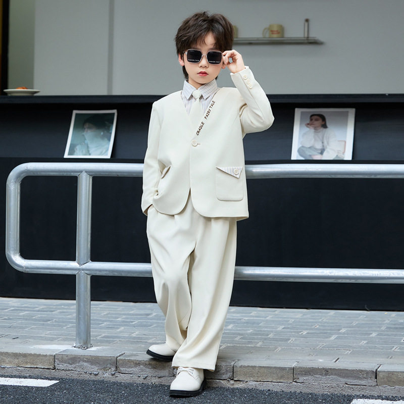 儿童西装套装男童春秋款主持人演讲表演服男孩韩版宽松小西装花童