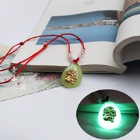 Красная веревка обезьяна