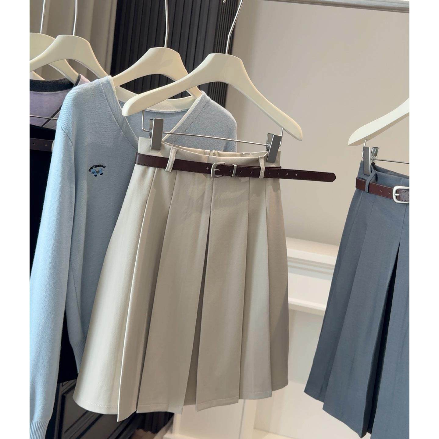 风肚子搭春夏半身裙百褶百韩系2026学院高腰新款中裙西装遮显瘦女