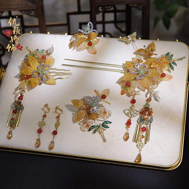 金色闪粉造液花水晶琉璃花发簪