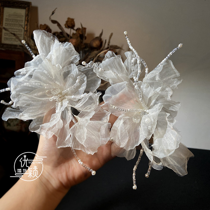 优颖精致唯美白色薄纱花瓣发夹新娘结婚仙美婚纱礼服写真盘发配饰