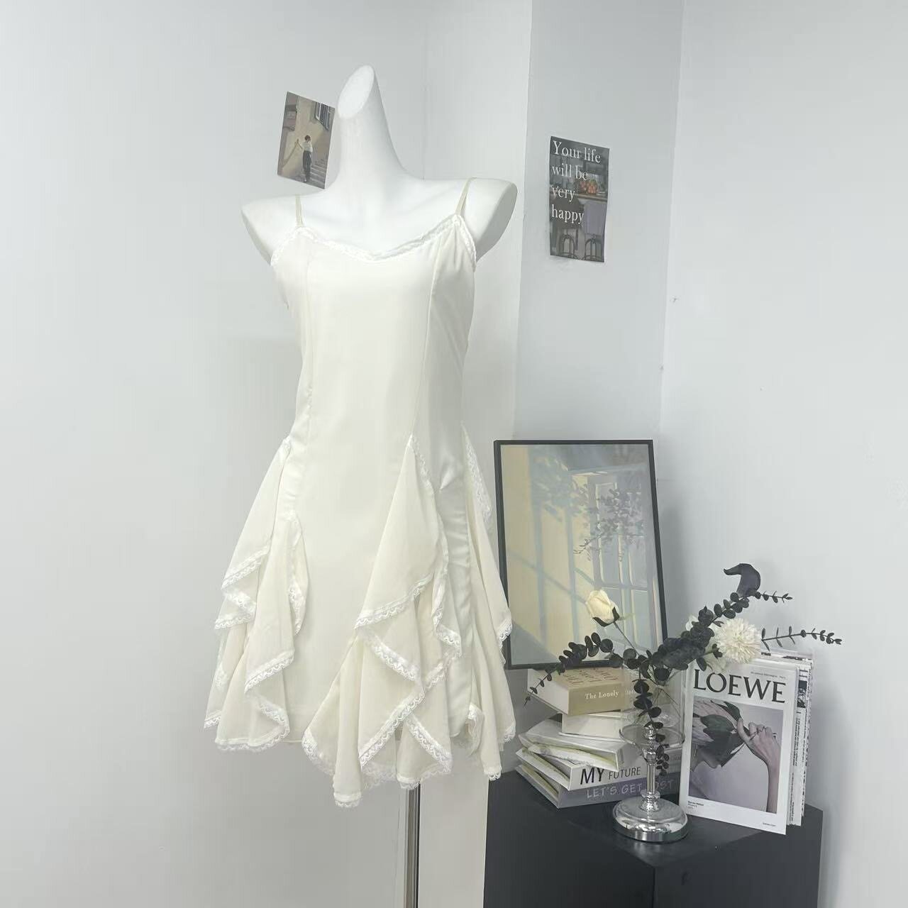 加厚雪纺面料+内里 花边拼接设计感薄纱吊带连衣裙女修身无袖裙子