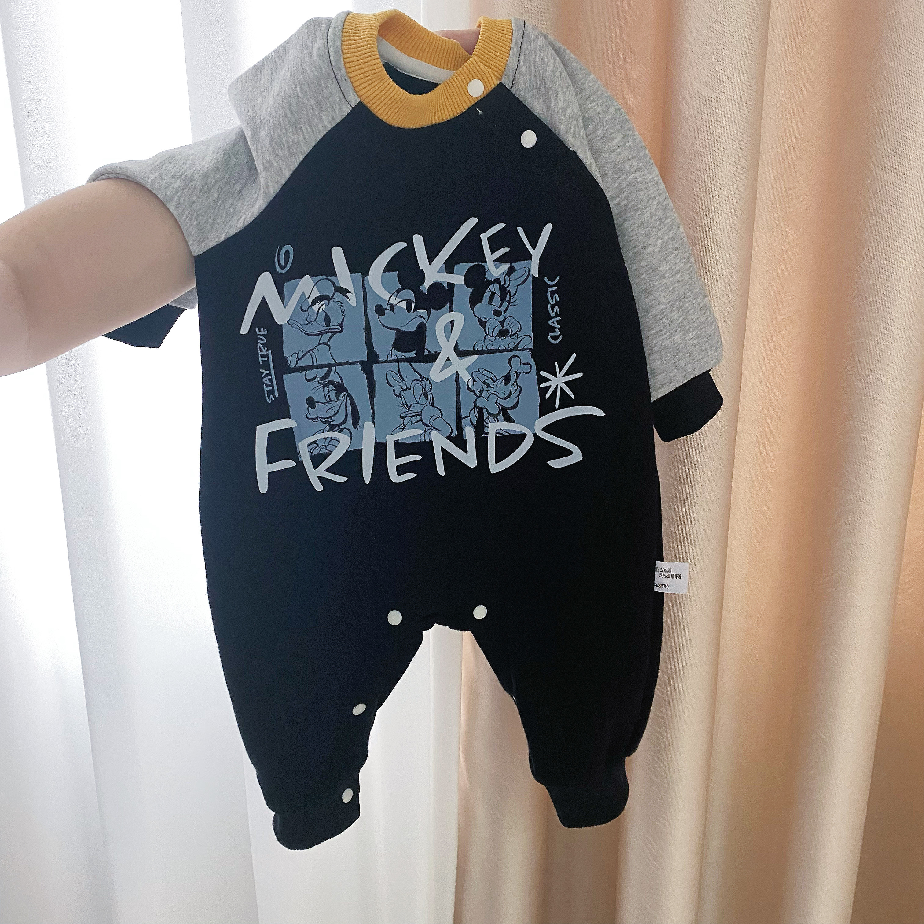 迪士尼儿童衣服棉春秋冬男女卫衣哈衣连体衣可爱超萌米奇满月长袖