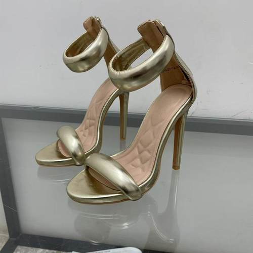 金色露趾鞋性感一字带时装凉鞋