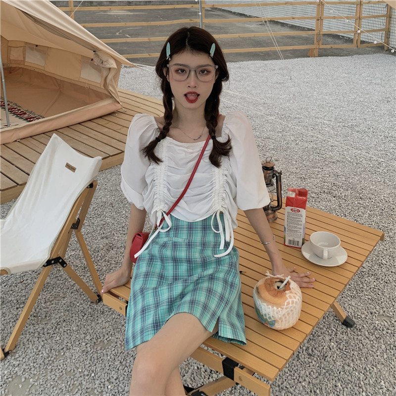 Solid color drawstring jacket + Plaid high waist skirt