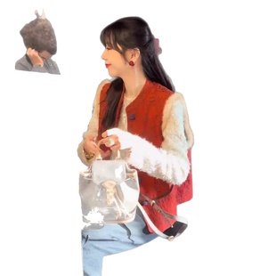 红色新中式国风马甲女外穿2025冬季新款加厚保暖复古提花拜年服