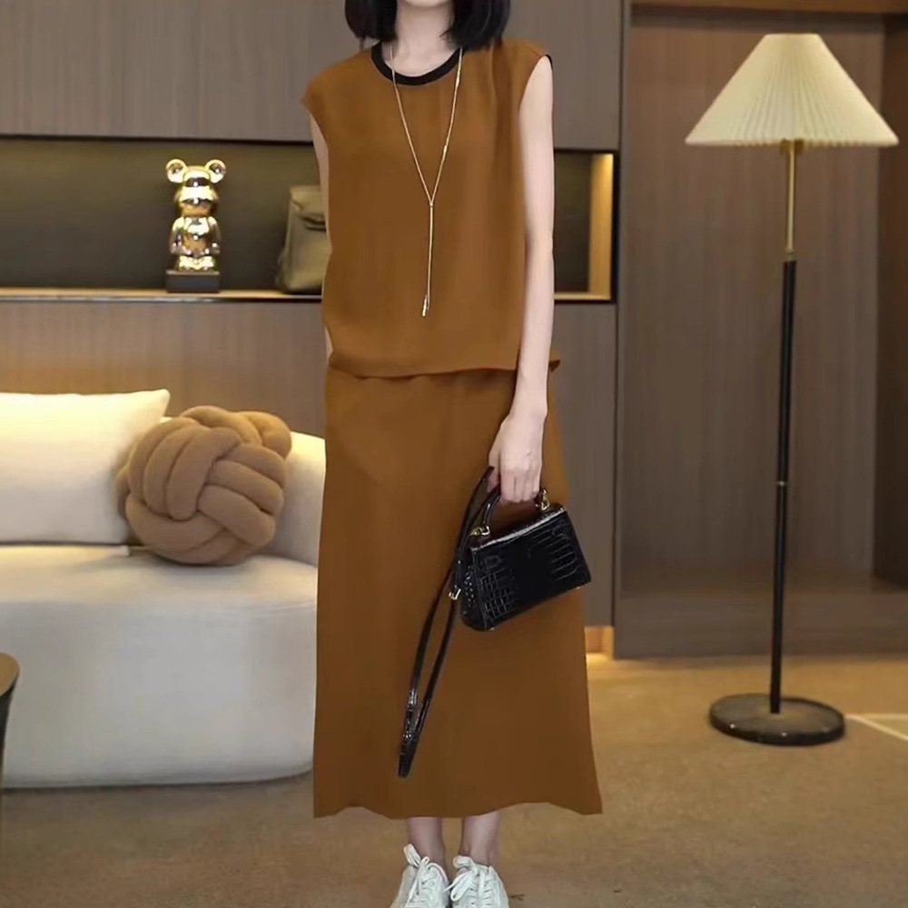 时尚套装女2025新款夏季宽松显瘦无袖衬衫纯色开叉半身裙两件套