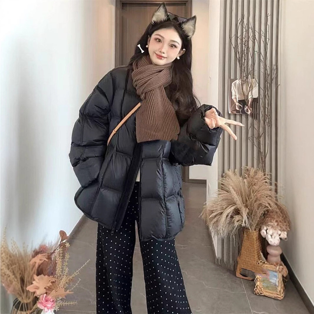 韩版圆领压线小方格羽绒服女2024冬季新款宽松时尚保暖加厚面包服