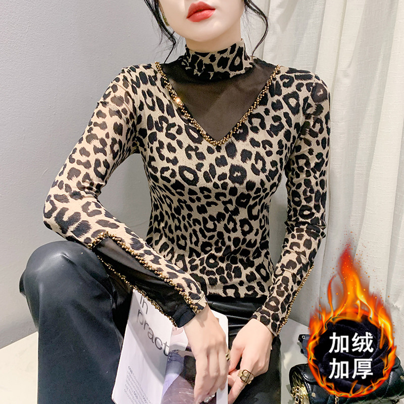 气质女人味豹纹钉钻加绒打底衫女