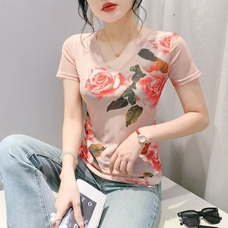 性感V领花朵印花网纱T恤女