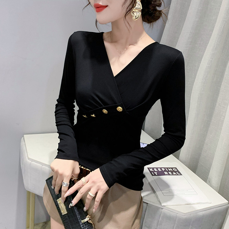 新款潮性感V领T恤黑色打底衫