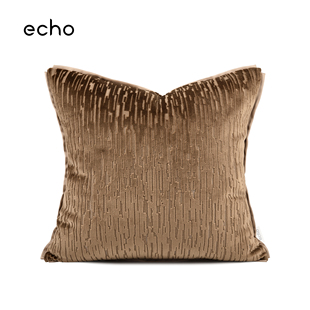 echo复古轻奢海派棕咖色条纹割绒抱枕样板间售楼处架空层沙发靠包