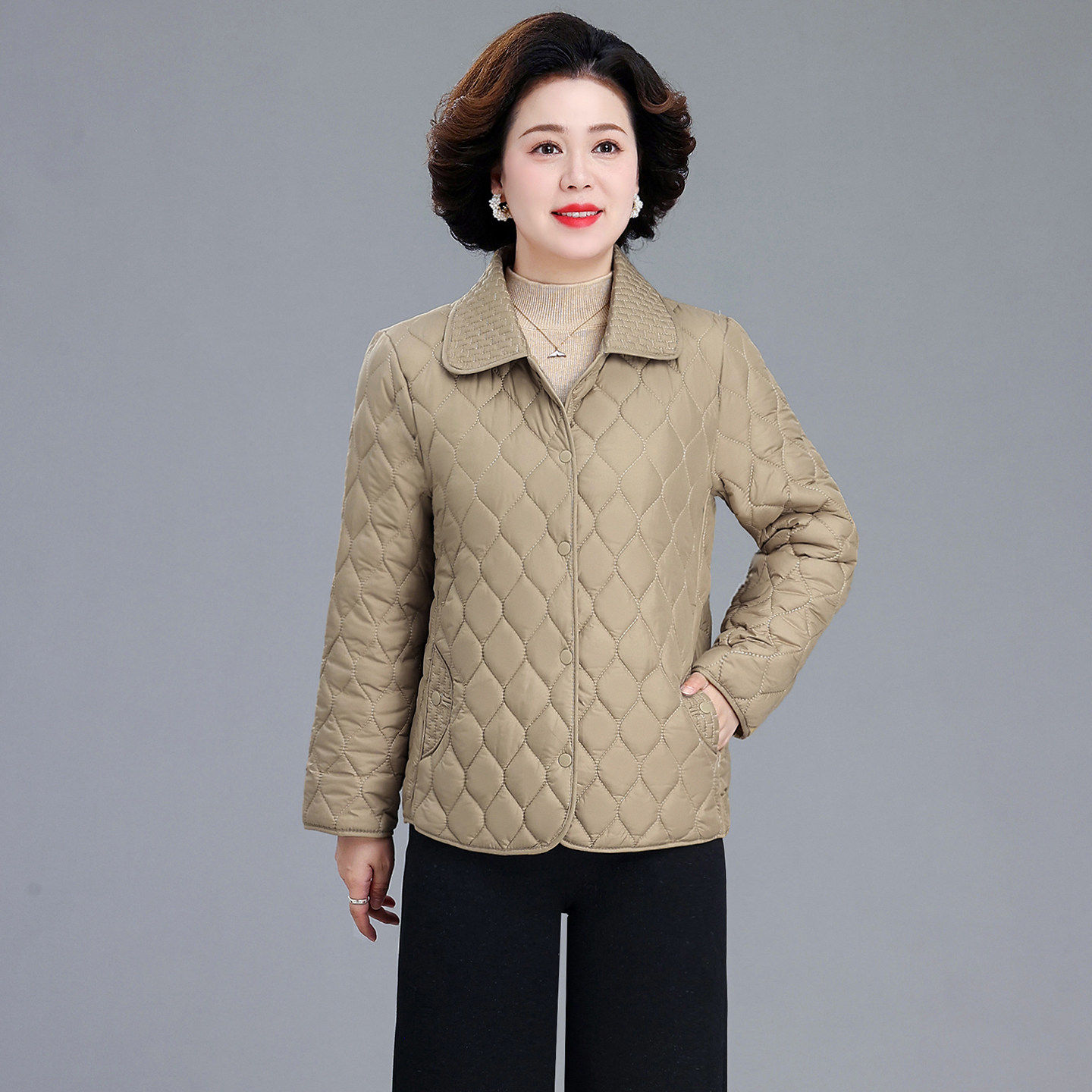 优娜迪妈妈装轻薄菱格棉衣女冬翻领时尚中老年外套洋气棉袄小个子