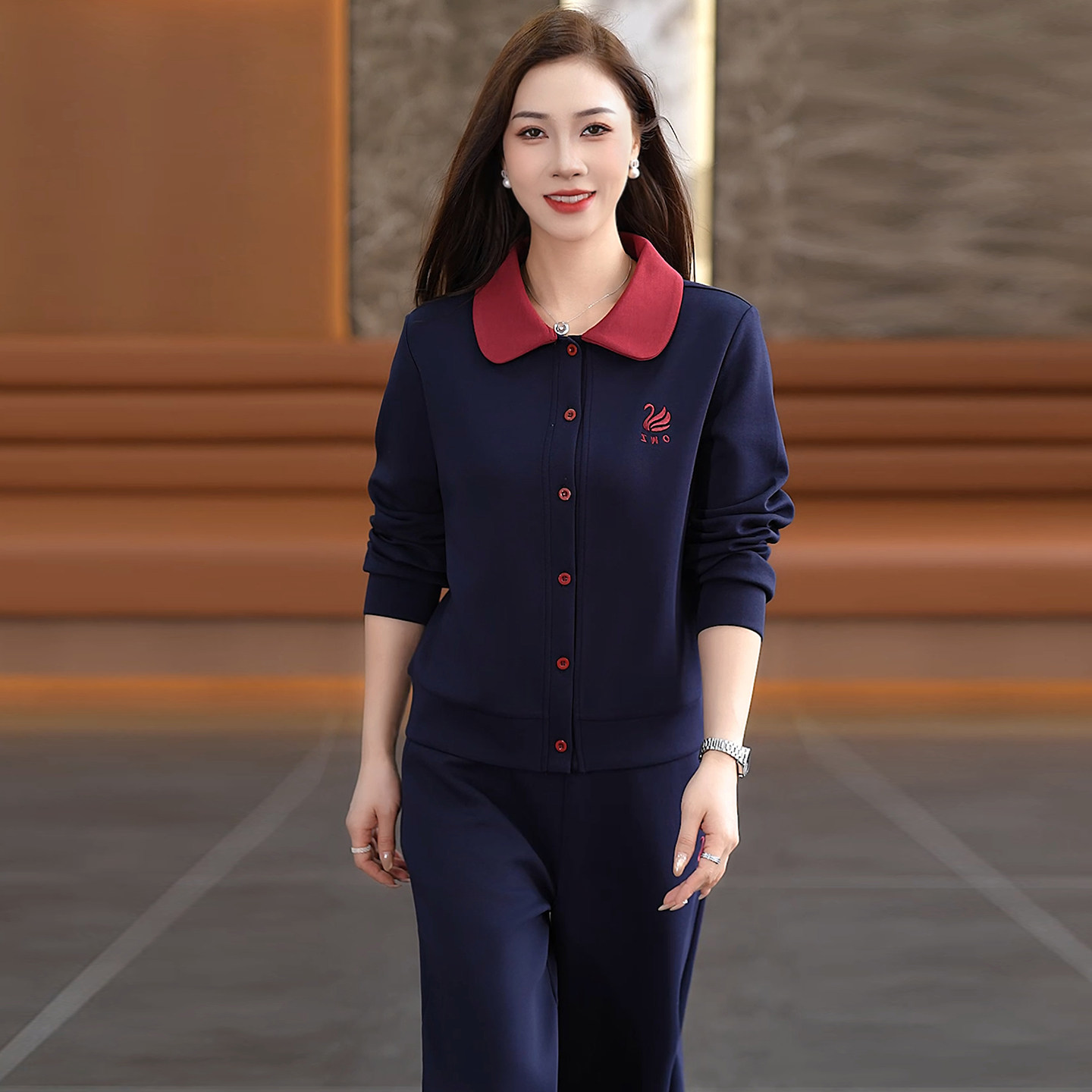 韩版休闲套装女秋季翻领卫衣阔腿裤两件套时尚减龄显瘦运动穿搭