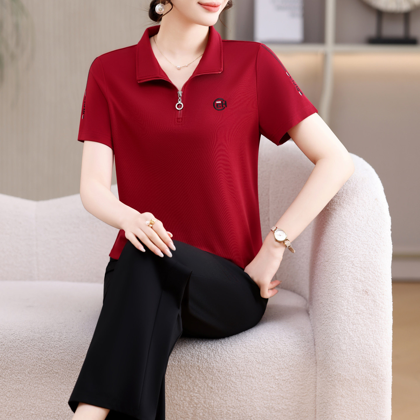 妈妈夏装2026新款冰丝短袖休闲运动套装女宽松减龄轻奢高级感衣服