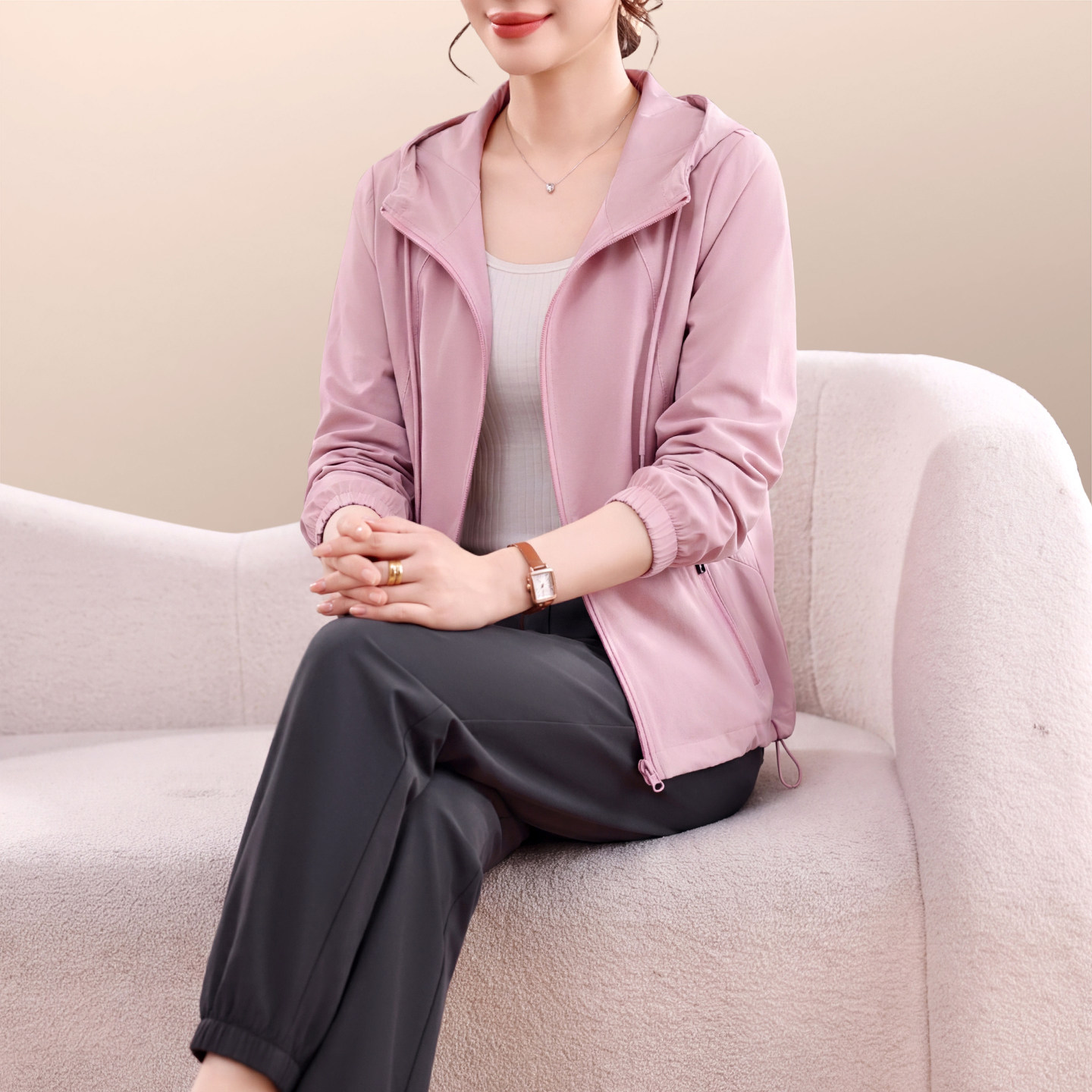 运动套装女士春秋季新款2026户外休闲时尚气质连帽上衣修身两件套