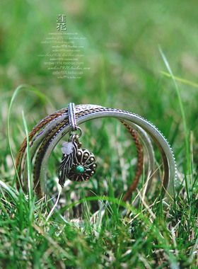 No.373 Lucky Brand 合金镀银真金彩绘扭纹宝石花盘流苏手镯套镯