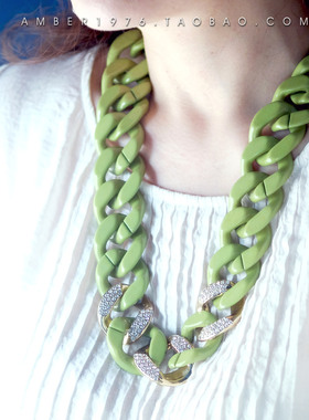 质感水晶钻度假风项链