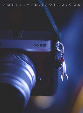 No.217 我们的征途，是星辰大海 Fossil 镀银水晶钻彩釉火箭吊坠