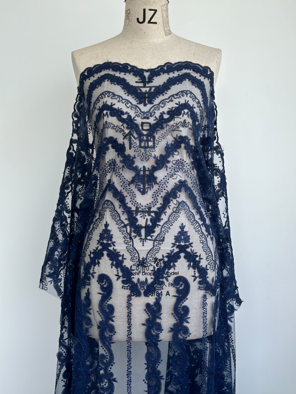 n9蓝色立体绣片亮片雪纺片定位花封边软网纱刺绣蕾丝面料布料