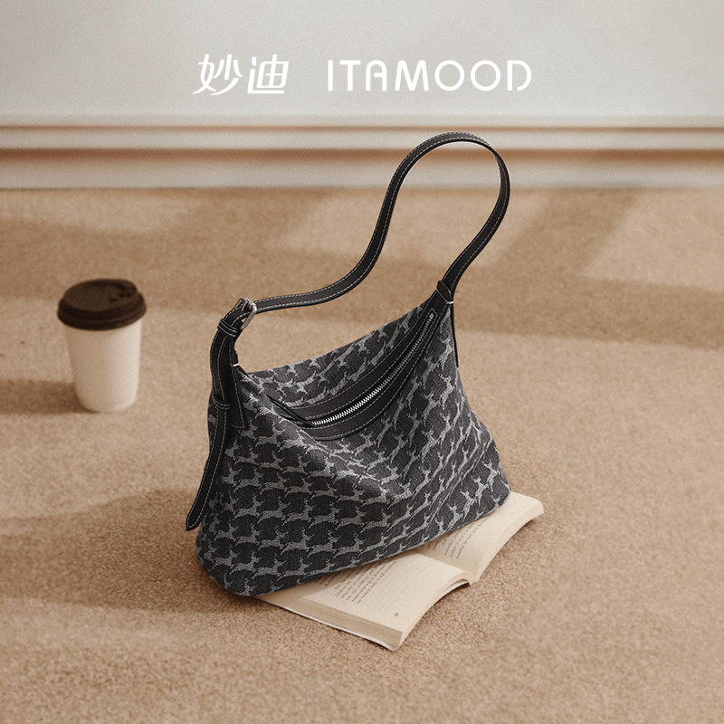 妙迪千鹿纹牛仔hobo包大容量斜挎