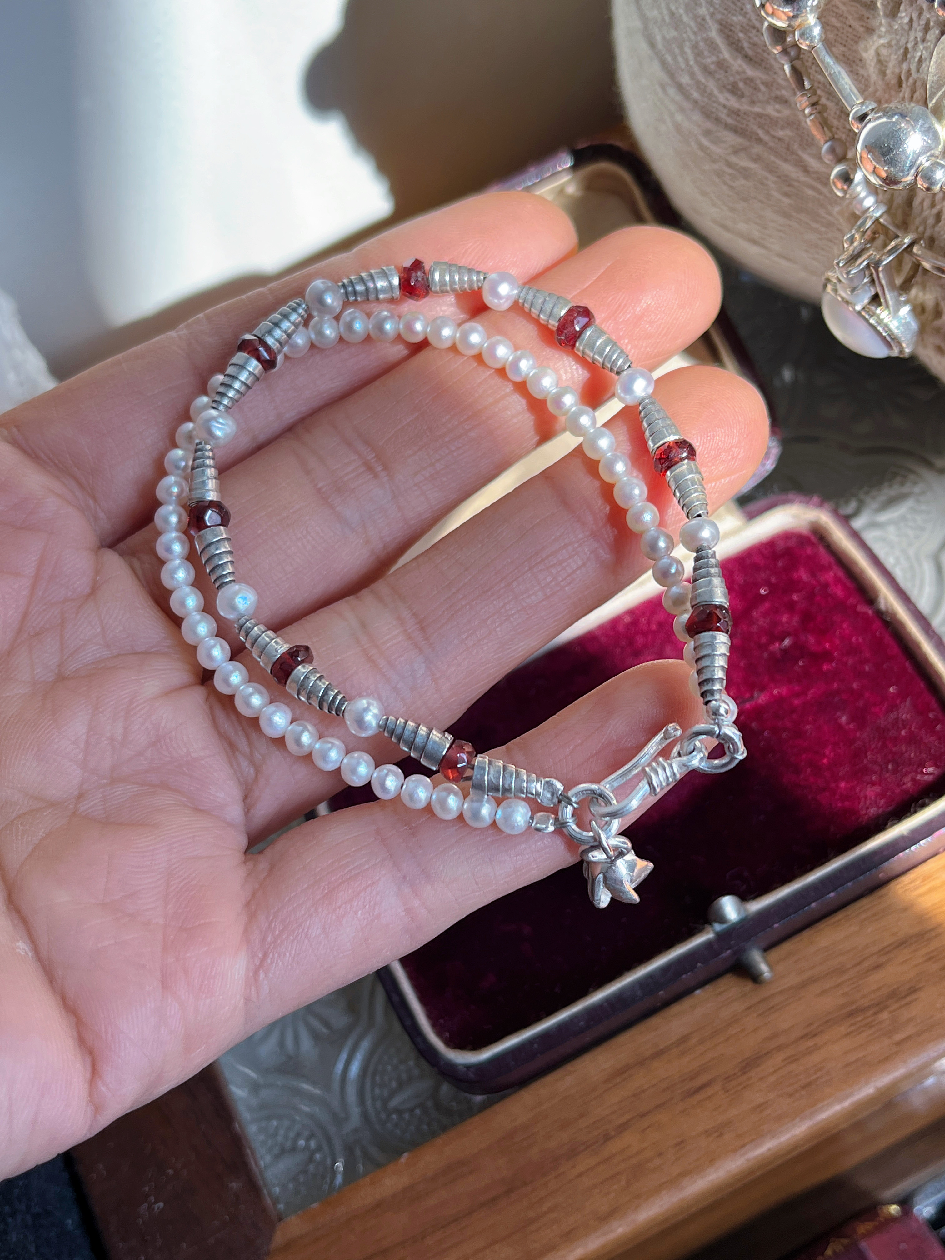 泰国清迈925纯银天然珍珠石榴石水晶手串手链女复古配饰小众设计