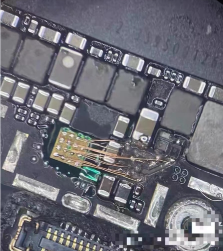 OPPOVIVO手机维修主板进水寄修屏