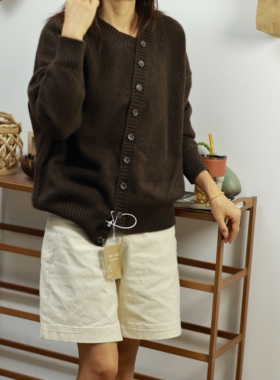 【LU】  斜来无事   牦牛绒斜襟双线厚开衫  不规则门襟外套 咖色