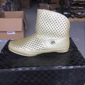 LOTTO ELLE040 乐途 夏季 关仓清货 超轻软皮休闲鞋 女子 洞洞鞋