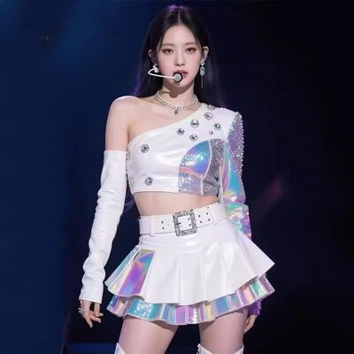 韩国女团演出服同款白色套装打歌服与时代共舞爵士舞服装女表演装