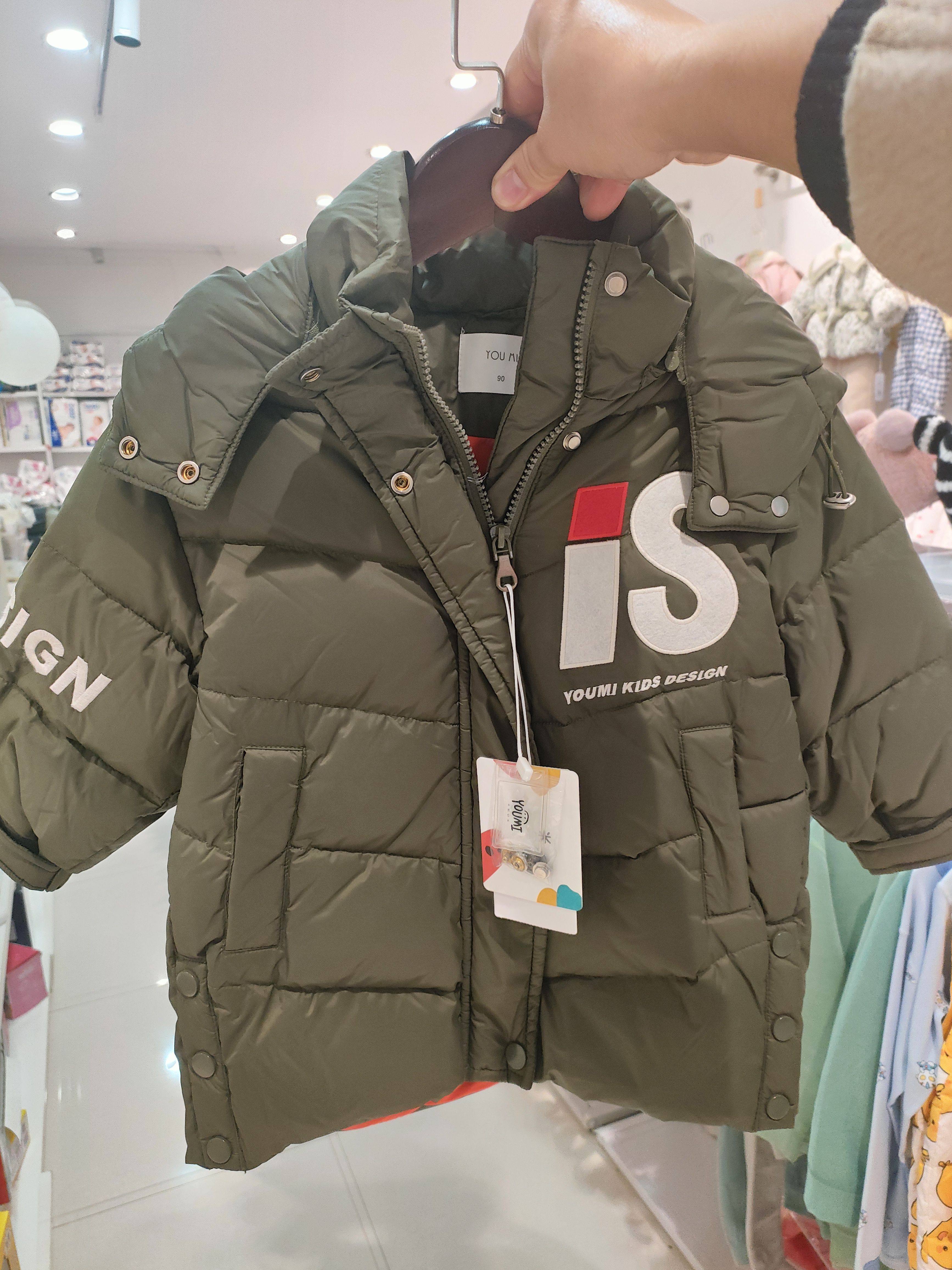 a哟幼米专柜正品男童羽绒服加厚款保暖舒适百搭