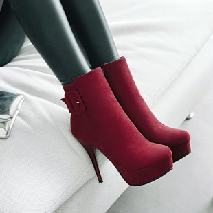 帅气皮带扣绒面超高跟短靴子大码43 44 45 46 47 48细跟短靴47码