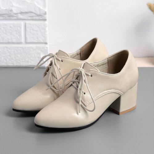 休闲大码尖头系带40-43中跟单鞋