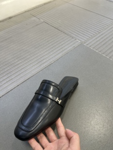 Viss wil* 高级感拉满啦！好穿不累脚松弛感一脚蹬半拖包头拖鞋