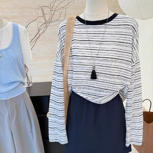 胖MM大码240斤条纹轻薄凉快防晒衫女上衣夏装宽松超好看遮肚子T恤