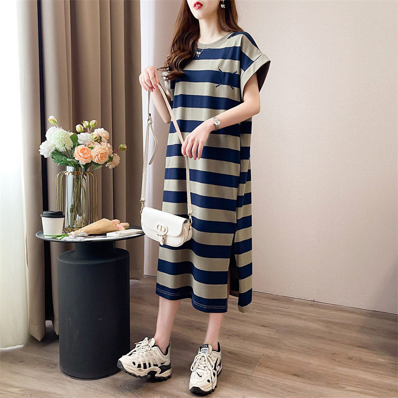 港味纯棉条纹设计连衣裙刺绣条纹T恤裙子中长款过膝遮肉显瘦夏季,女装/女士精品,连衣裙,淘宝优惠券,粉丝福利购,淘宝优惠卷
