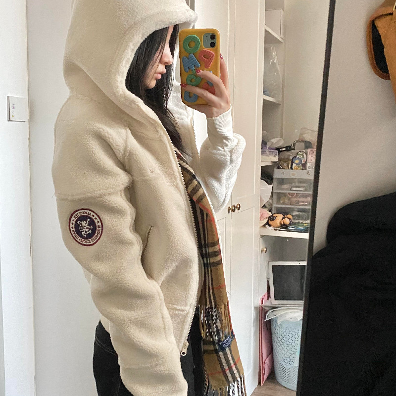 毛茸茸慵懒风羊羔绒短款外套女2026新款加厚修身百搭刺绣开衫上衣,女装/女士精品,卫衣/绒衫,淘宝优惠券,粉丝福利购,淘宝优惠卷