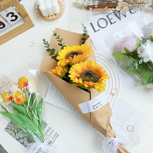 仿真花手捧花拍照装饰道具